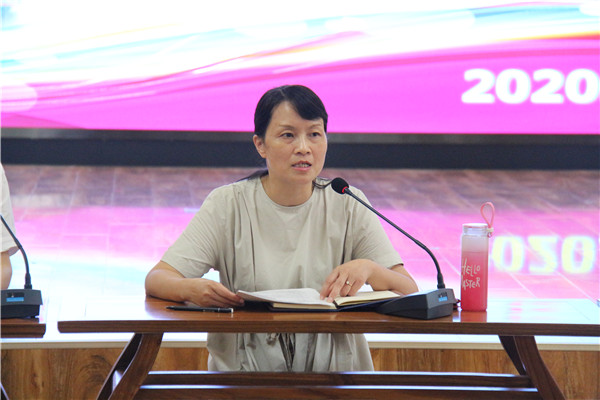 洛小新教师培训会议 (10).jpg