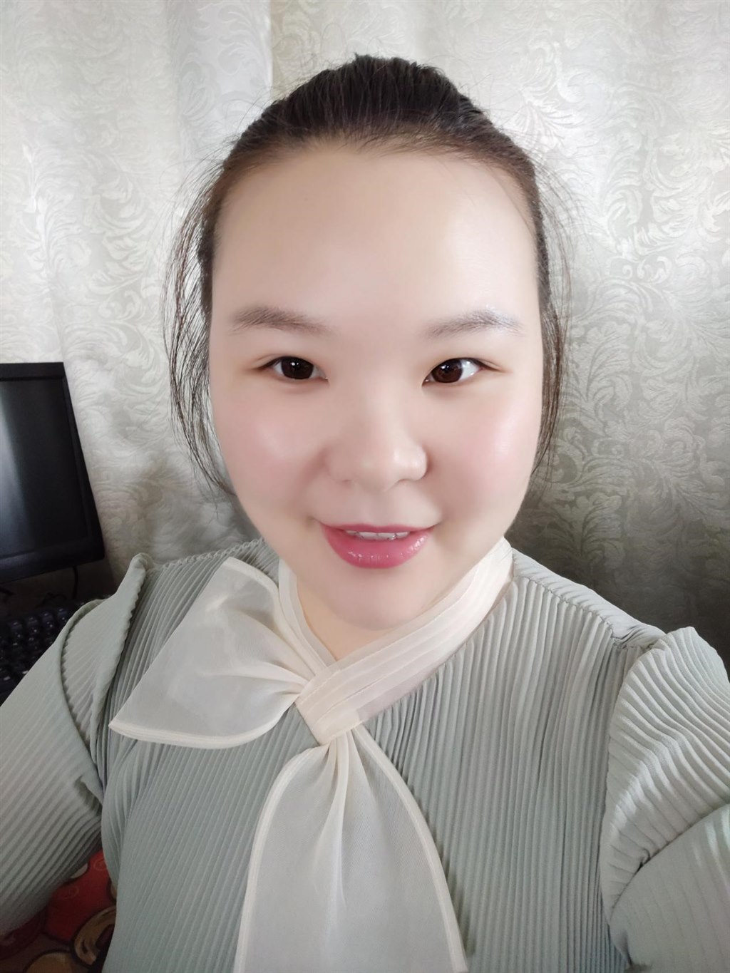恽祺.jpg