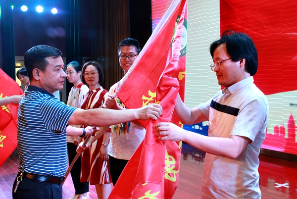 IMG_0966.JPG IMG_0966.JPG