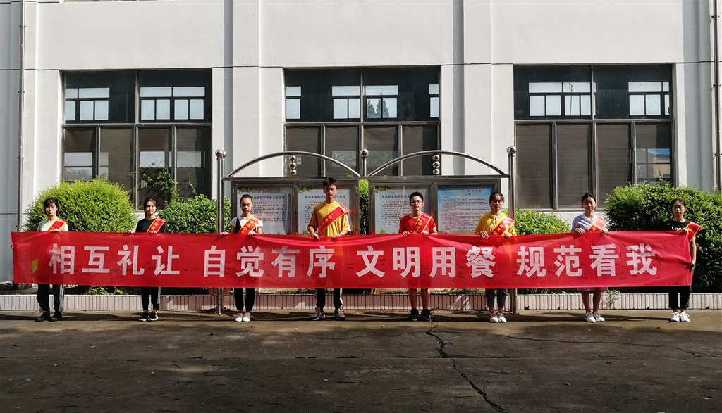 剪过的2.jpg