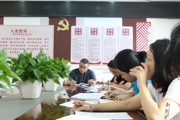 IMG_3005.JPG IMG_3005.JPG