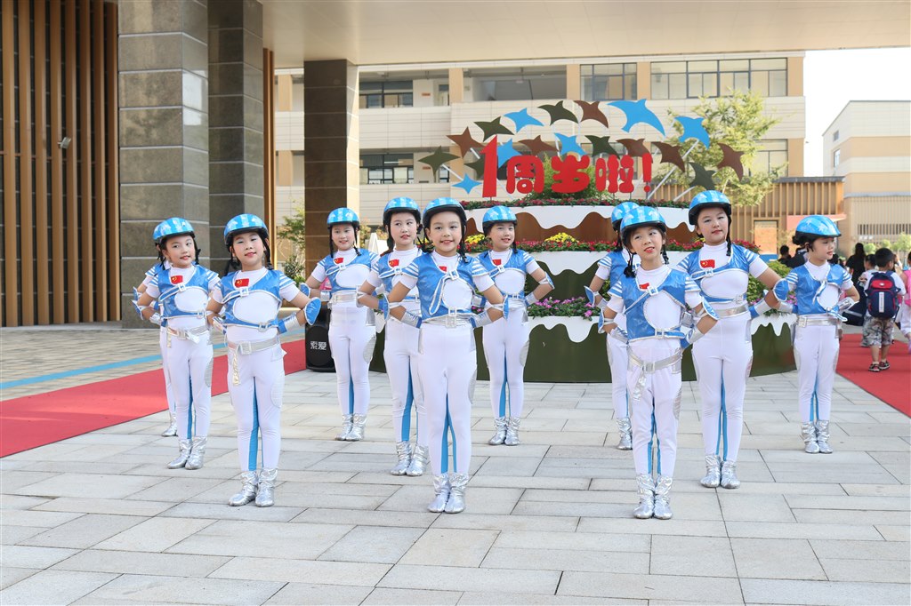图二（1）.JPG