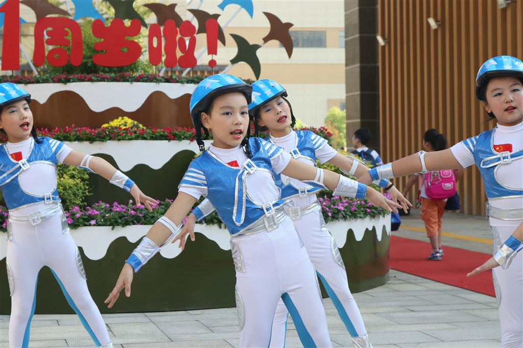 图二（2）.JPG
