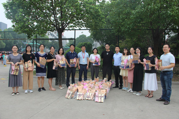 弘阳.jpg 弘阳.jpg