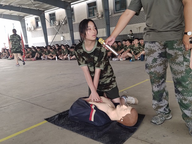 -1da89a6343afb4f9.jpg