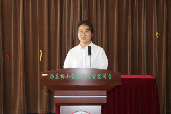 王雅婷_副本.jpg