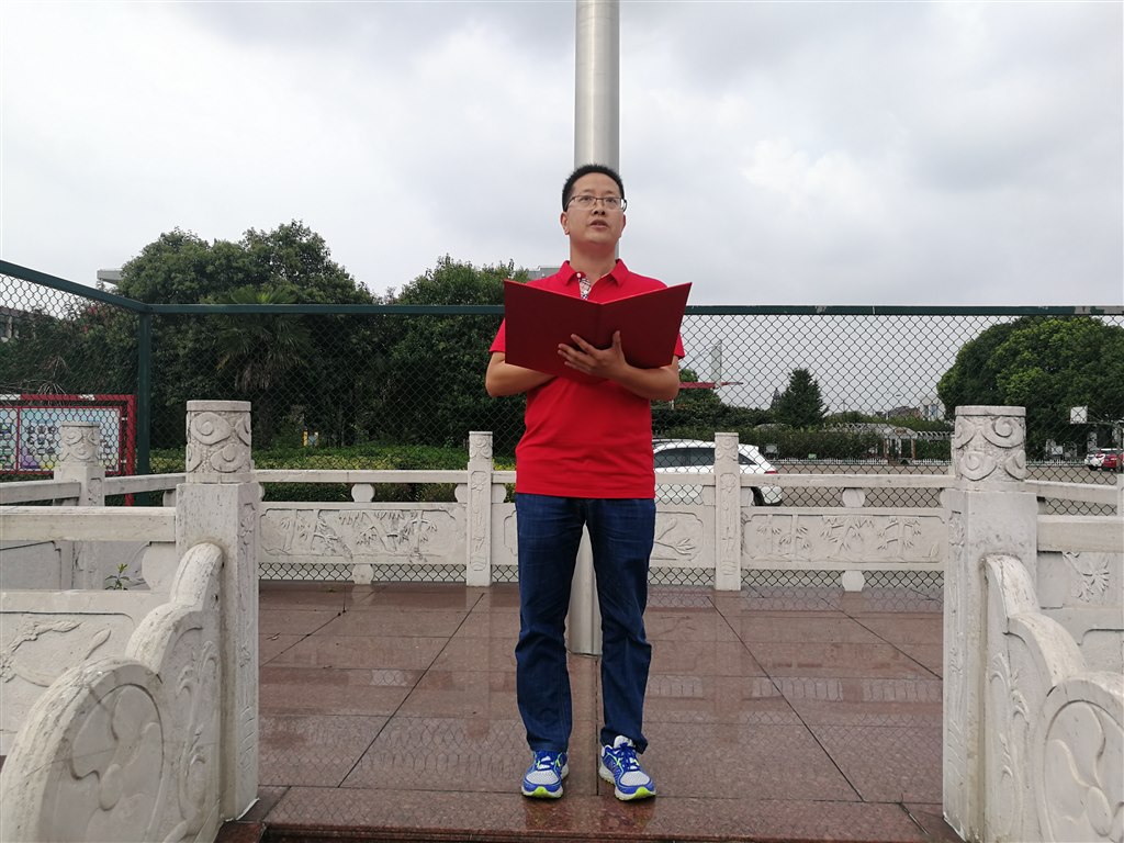 图1.jpg