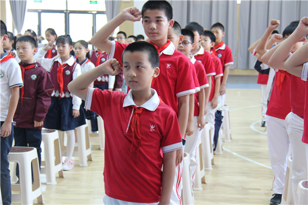 洛小举行心连心优秀学生奖学金颁奖会 (38).jpg