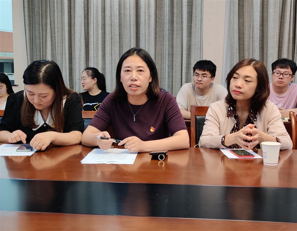 丁小桐老师发言.jpg
