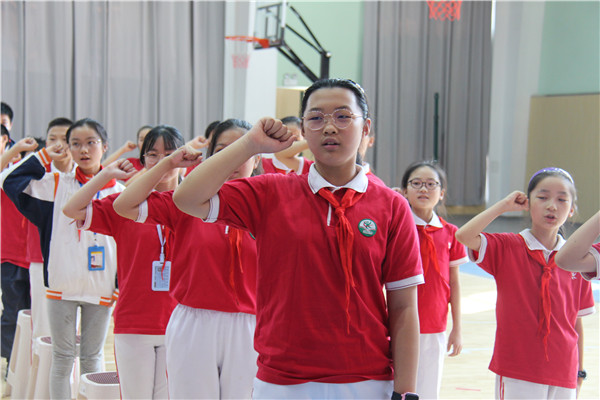 洛小举行心连心优秀学生奖学金颁奖会 (37).jpg