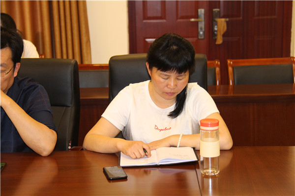 洛小宣传工作暨网站内容保障会议 (10).jpg