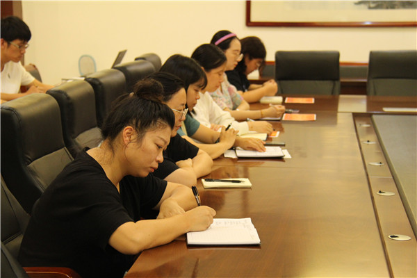 洛小宣传工作暨网站内容保障会议 (17).jpg