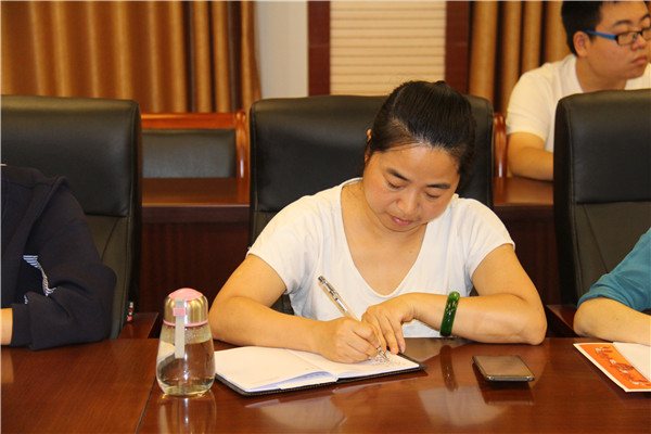 洛小宣传工作暨网站内容保障会议 (22).jpg