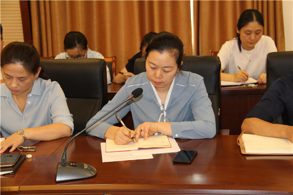 洛小宣传工作暨网站内容保障会议 (12).jpg