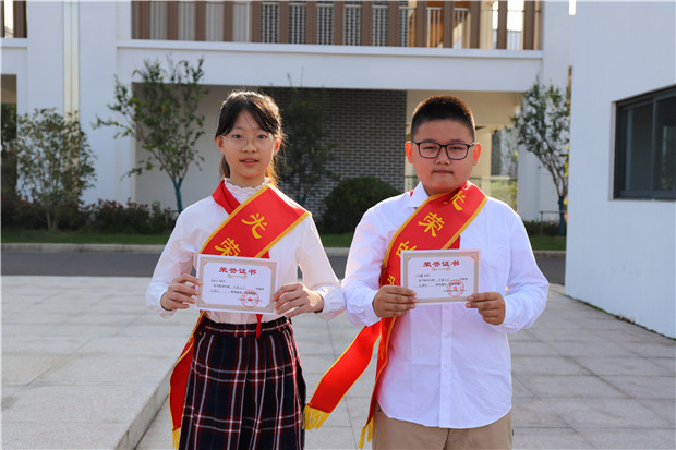 升旗手.jpg
