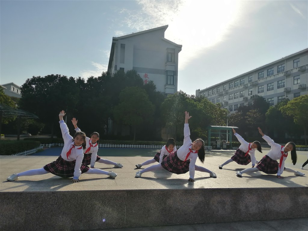 QQ图片20201013110429.jpg QQ图片20201013110429.jpg