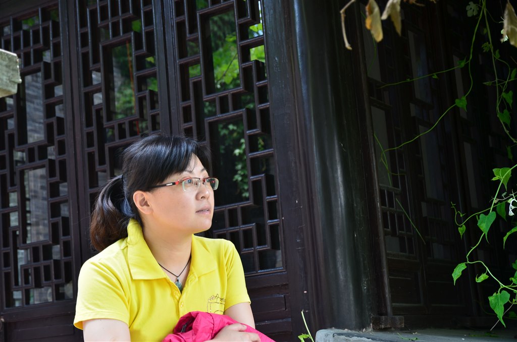 替换照片 贾秋萍 特级后备人才：心怀职业敬意，培育学生成长.jpg
