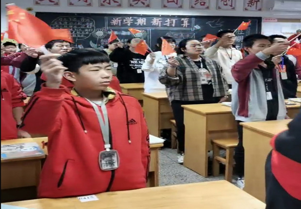 Screenshot_20201017_073021_com.huawei.himovie_副本.jpg