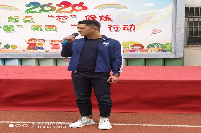 评委3.jpg