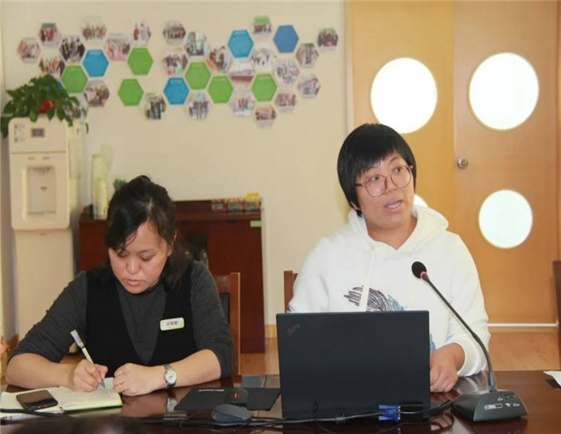 2020.10.23 龙幼集团聚能环之二：不负秋色逐梦行9.jpg