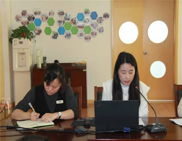 2020.10.23 龙幼集团聚能环之二：不负秋色逐梦行10.jpg