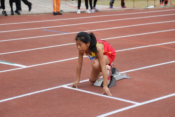 调整大小 6081d1de6dacf22350ef9d317188f33.jpg