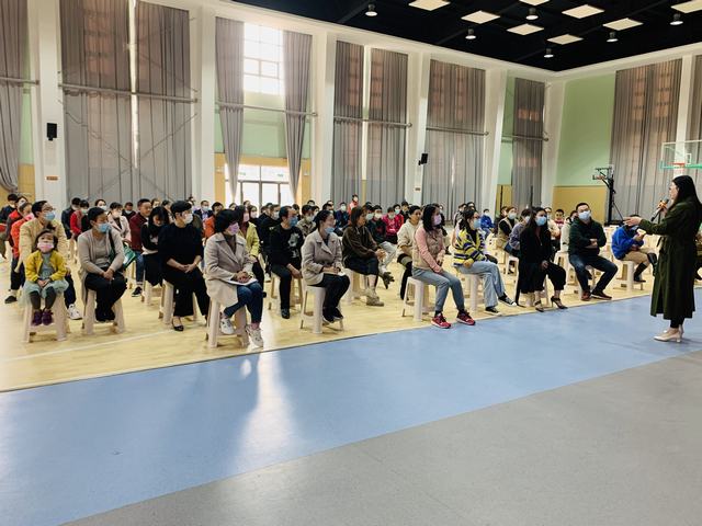 洛小慧心父母成长计划第三次家庭教育公益活动 (2).jpg