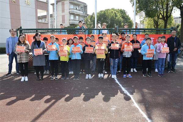 闭2.jpg