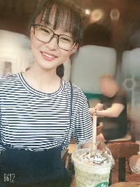 主持人 九2班 邵雨菲 照片.png
