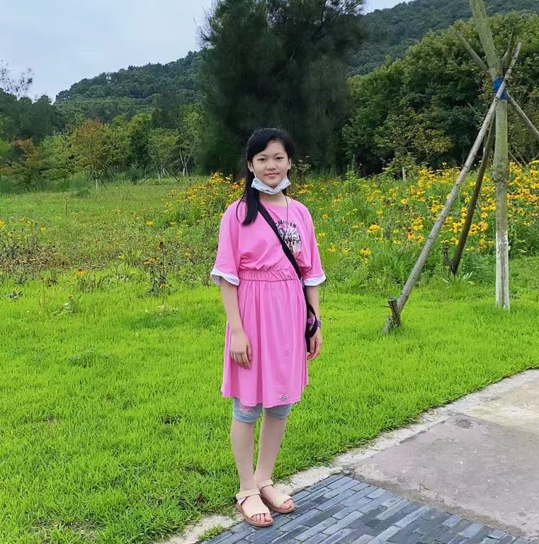 演讲者 任梓硕 照片.png 演讲者 任梓硕 照片.png
