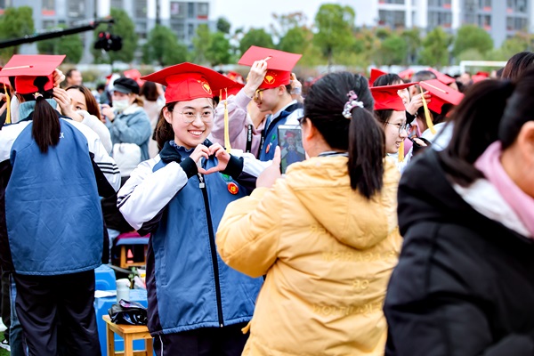 20201122-AQ2A5654.jpg 20201122-AQ2A5654.jpg