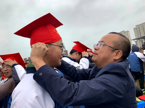 成人帽.jpg 成人帽.jpg