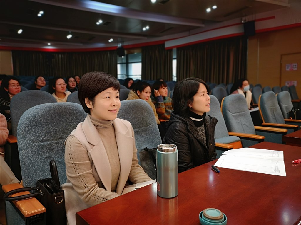 薛老师 朱老师.jpg