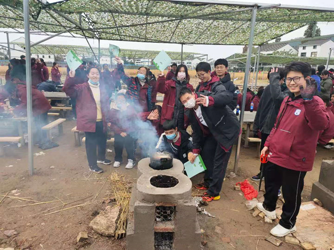 微信图片_20201128173351_副本.jpg