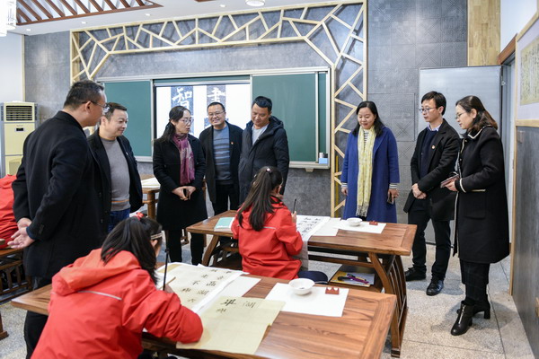 潘家小学新优质验收_29.jpg 潘家小学新优质验收_29.jpg
