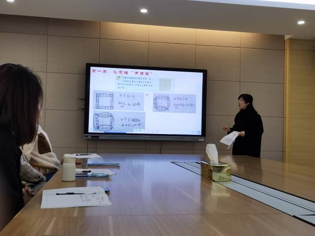 万小玲.jpg