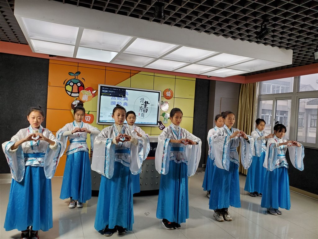 E081AD65DB7A362128C9B696A109D056 - 星速看图王.jpg