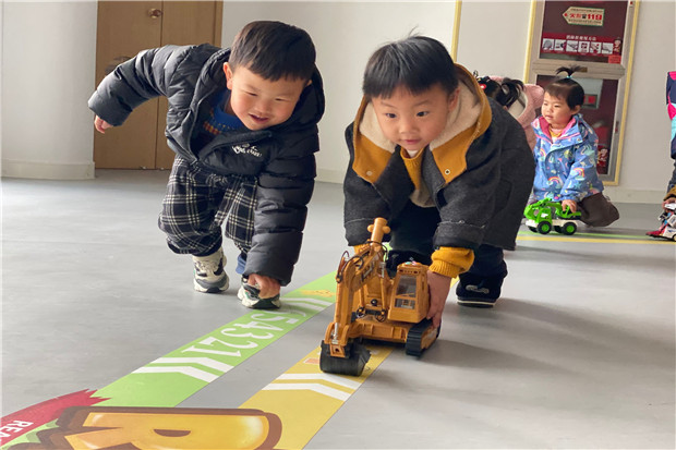 循一抹童心,畅享玩具精彩1.jpg 循一抹童心,畅享玩具精彩1.jpg