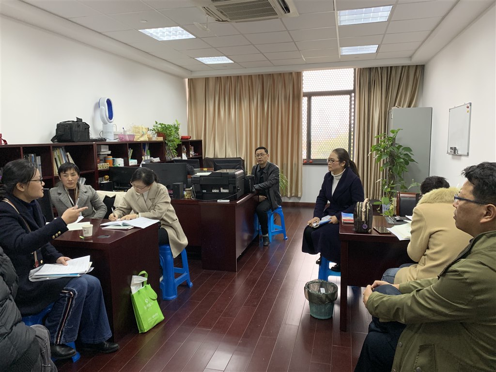 郑霞陈会-林厚从评课3.jpg