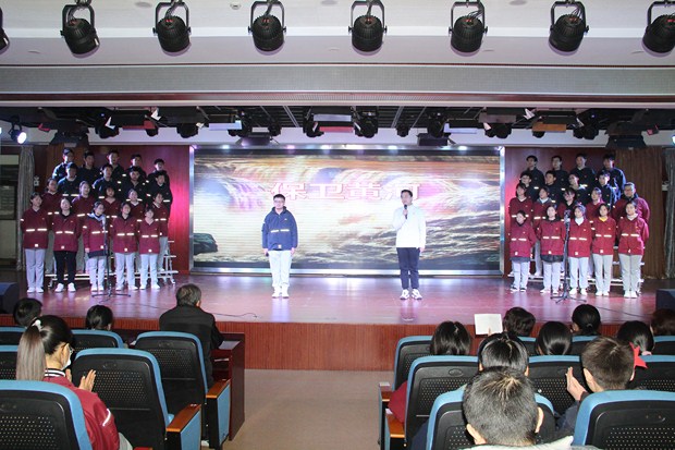 八班 (复制).JPG