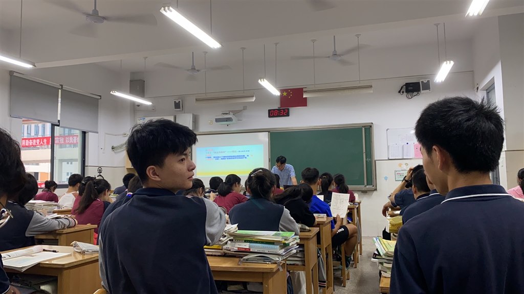 薛老师.jpg
