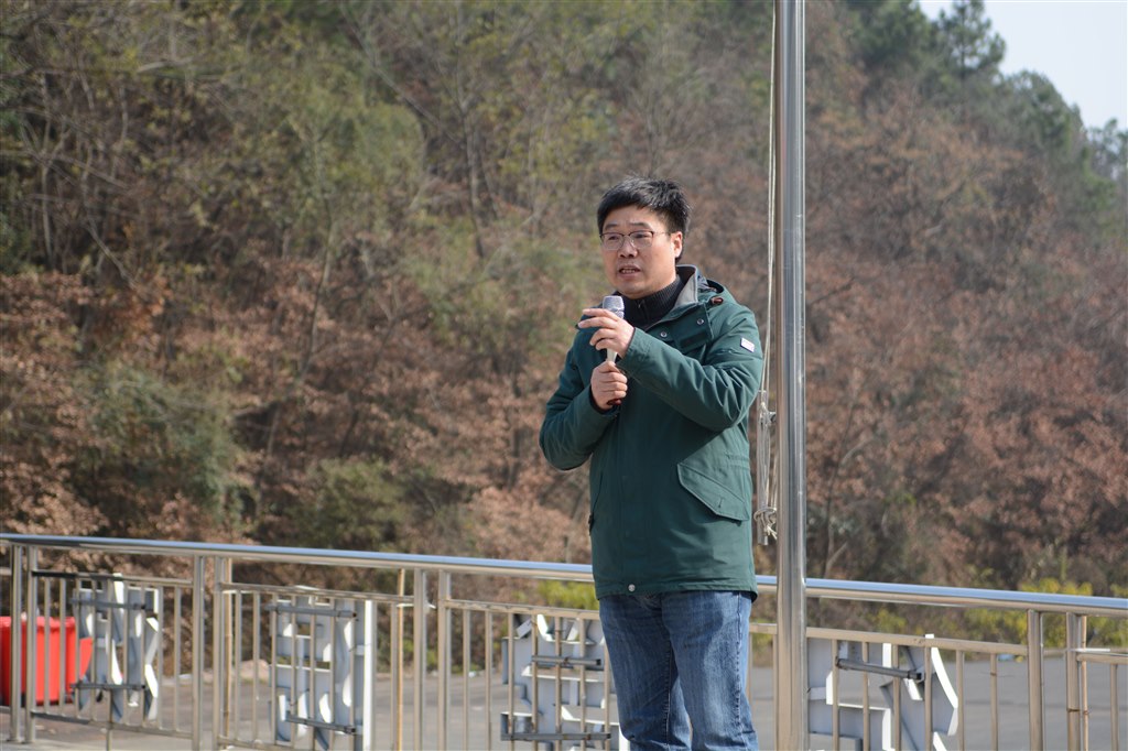 陈校讲话.JPG