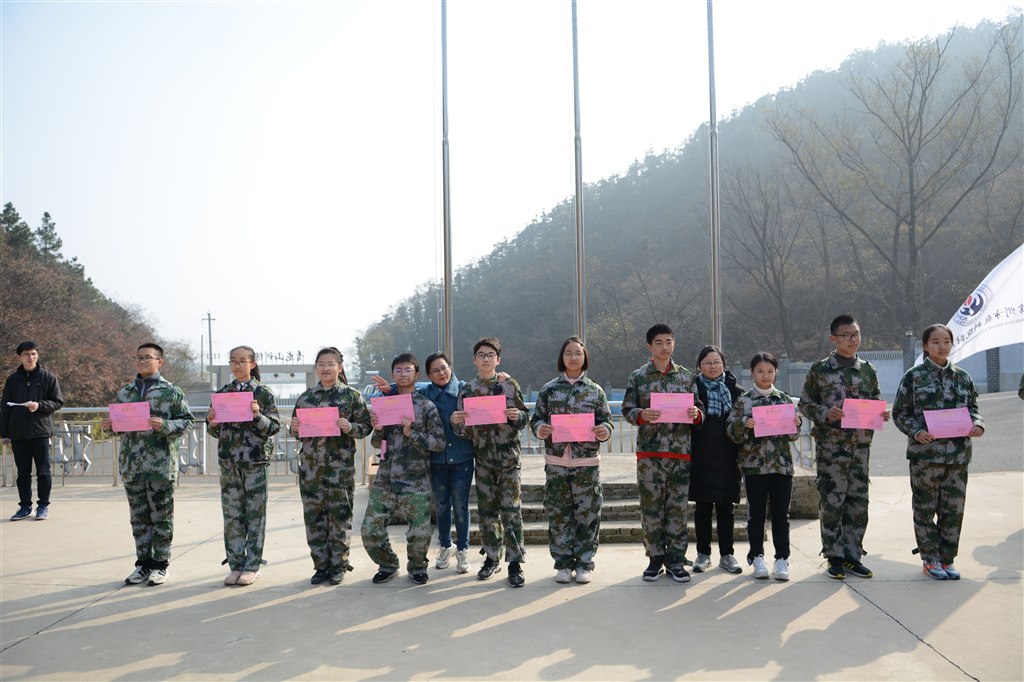 学粹至臻.JPG