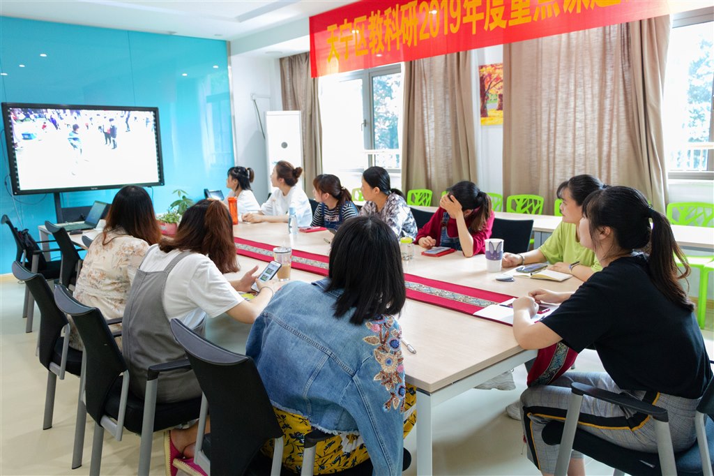 活动1.jpg 活动1.jpg