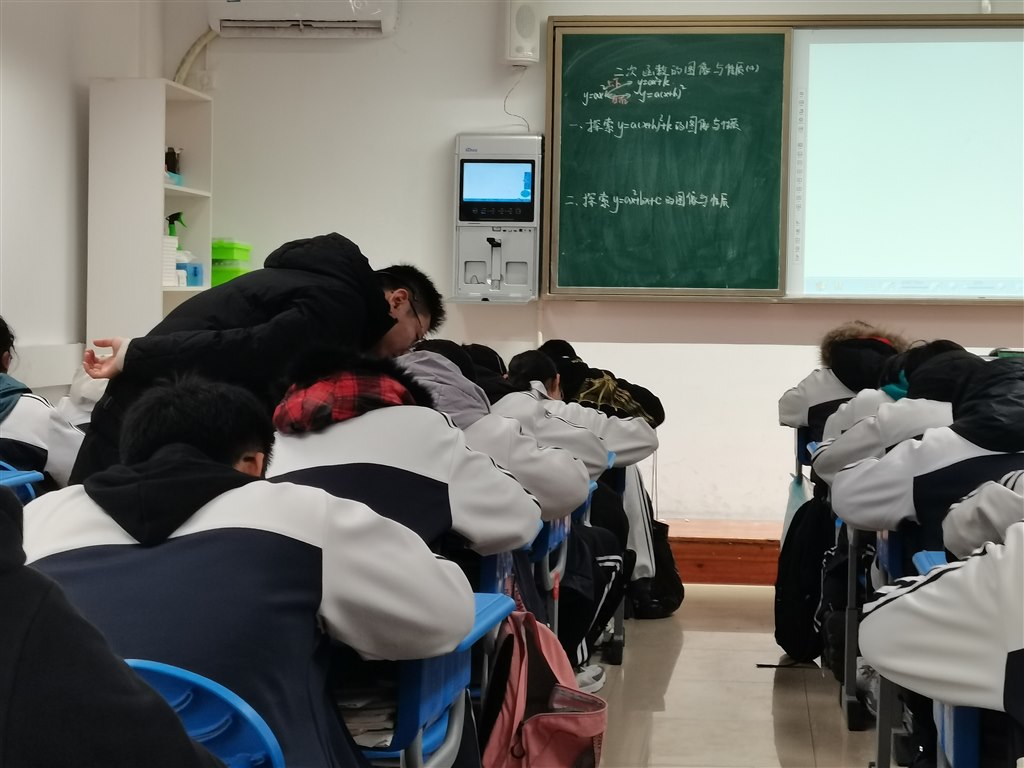 图2.jpg