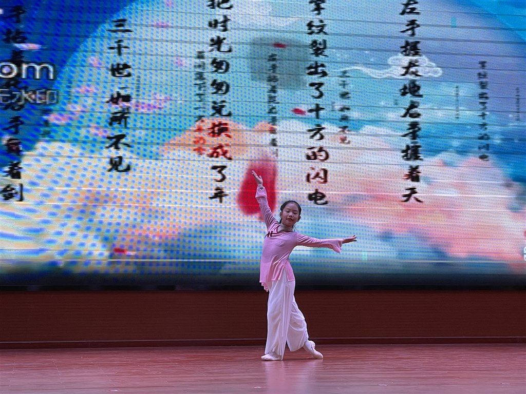 5.jpg 5.jpg