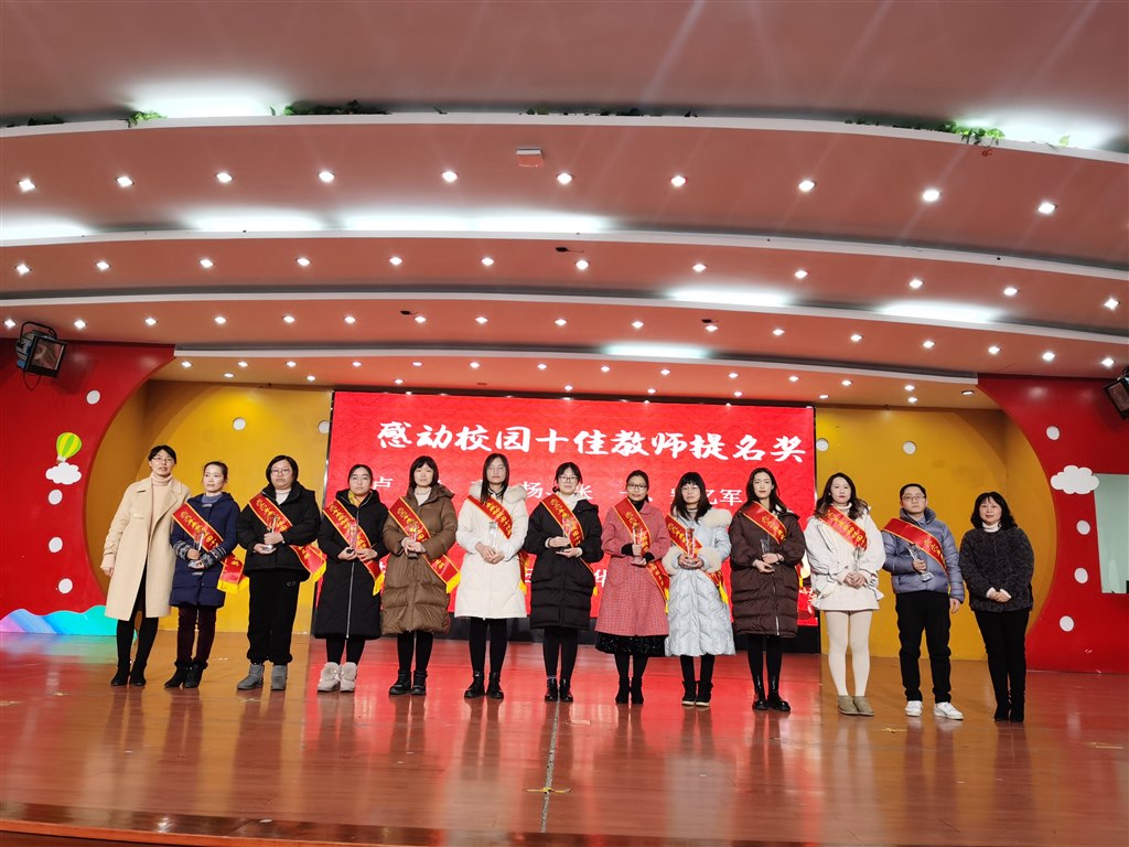 7be580e3c2283a8d397ca6e7e816793.jpg 7be580e3c2283a8d397ca6e7e816793.jpg