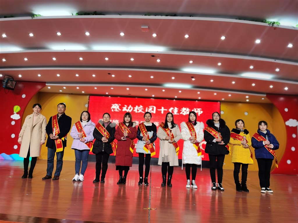 8c95a4b899090e1552d99d4861c010c.jpg 8c95a4b899090e1552d99d4861c010c.jpg