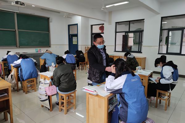 8c792f43e2554781a6e4066b28e0dd99.jpg 8c792f43e2554781a6e4066b28e0dd99.jpg