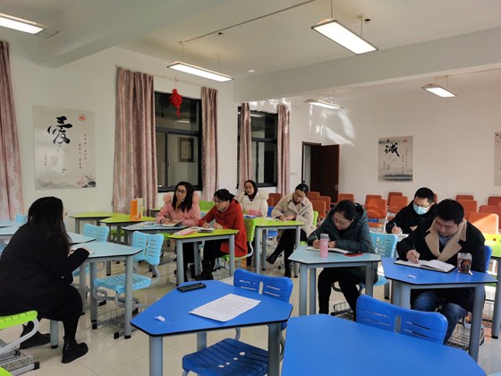 集备组会议 (复制).jpg